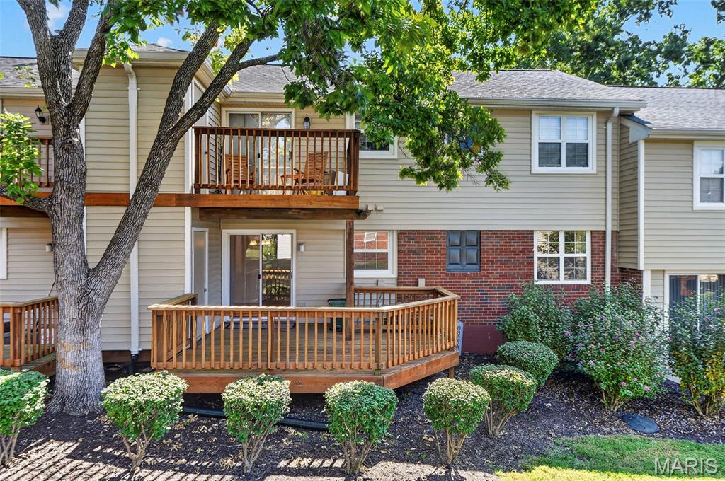 Brentwood Forest Condo Ph Seven - Residential
