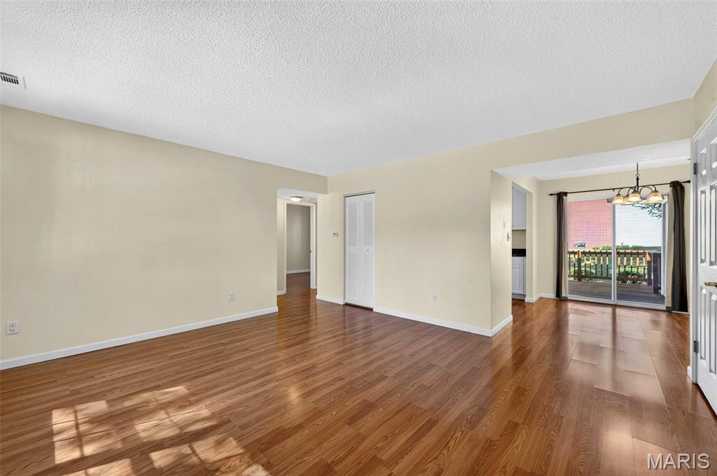 Brentwood Forest Condo Ph Seven - Residential