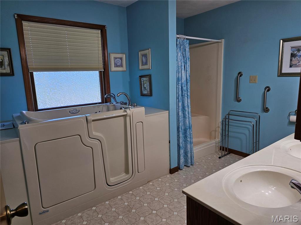 Brookstone Court - Residential