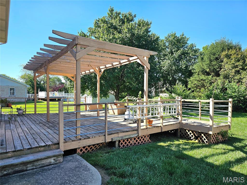 Brookstone Court - Residential