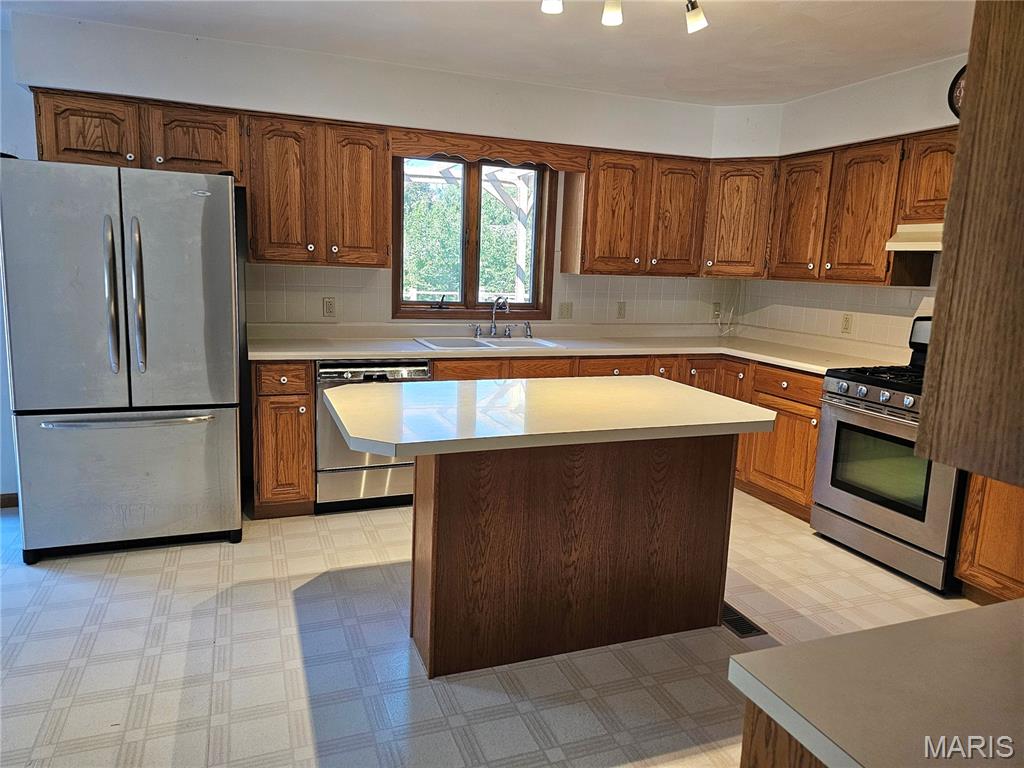 Brookstone Court - Residential