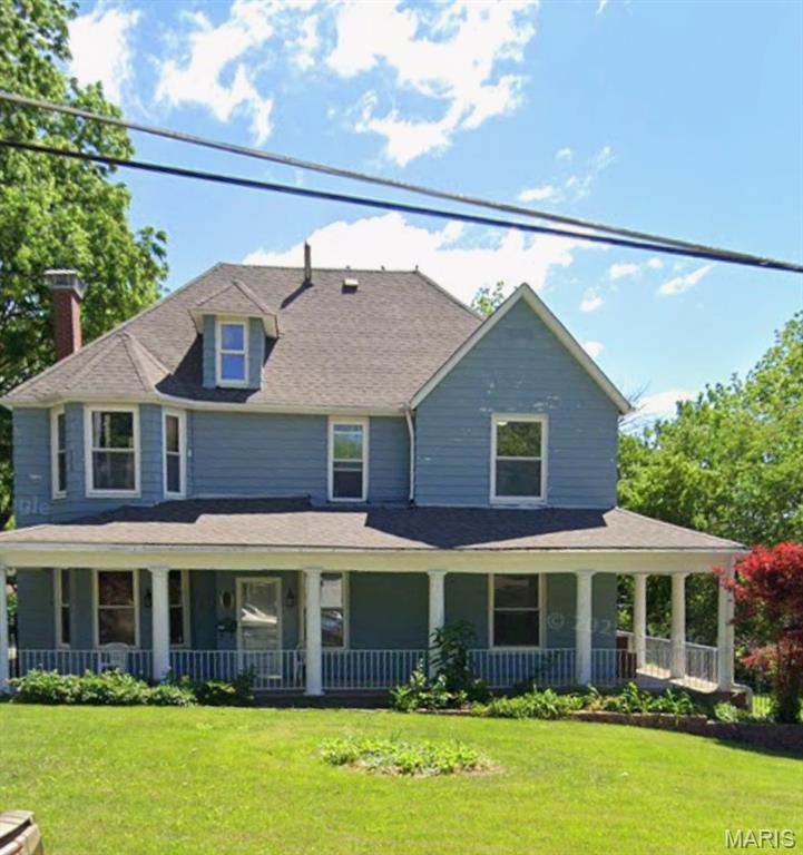 SELLER MODIFIED THIS HOME - ADDED 3 ADDITIONAL FULL BATHS
HOME HAS A TOTAL OF 5 BEDROOMS AND 4 FULL BATHS
TWO FULL BATHS ON EACH LEVEL
POTENTIAL ADDITINAL BEDROOM ON MAIN LEVEL
MASTER SUITE ON MAIN LEVEL