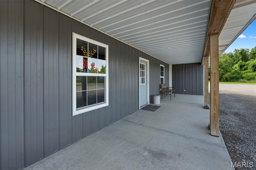 n/a - Commercial Sale