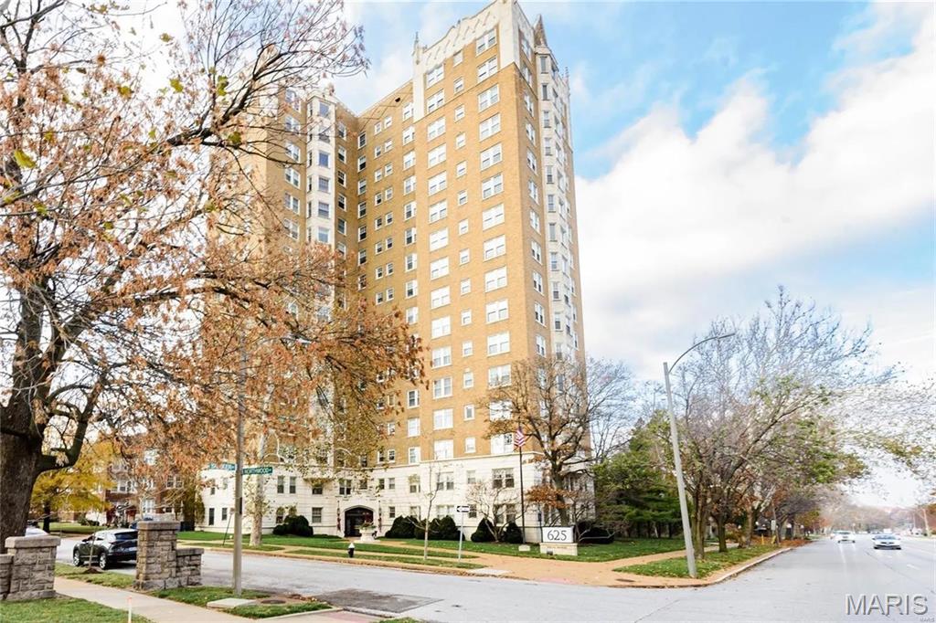 625 Skinker Condos - Residential