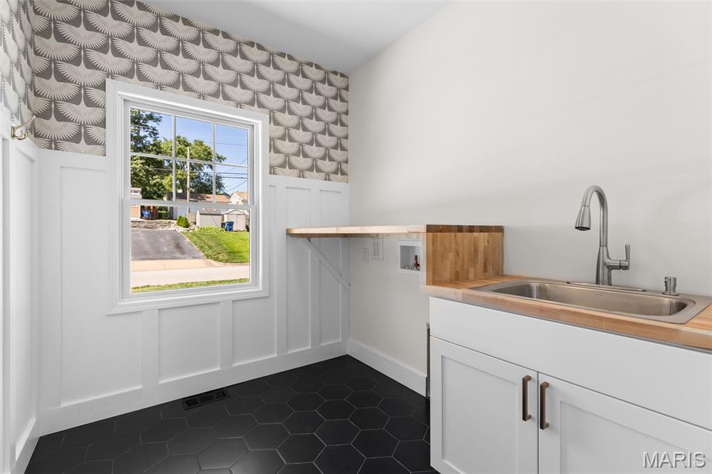 Crestwood First Add - Residential