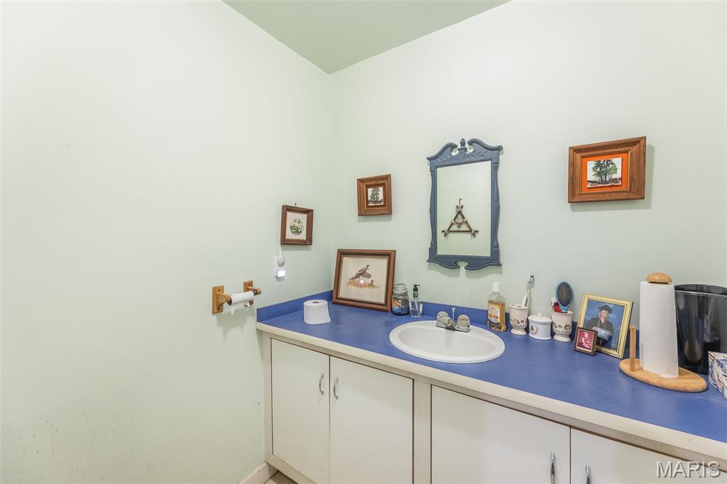 Russells Add - Commercial Sale