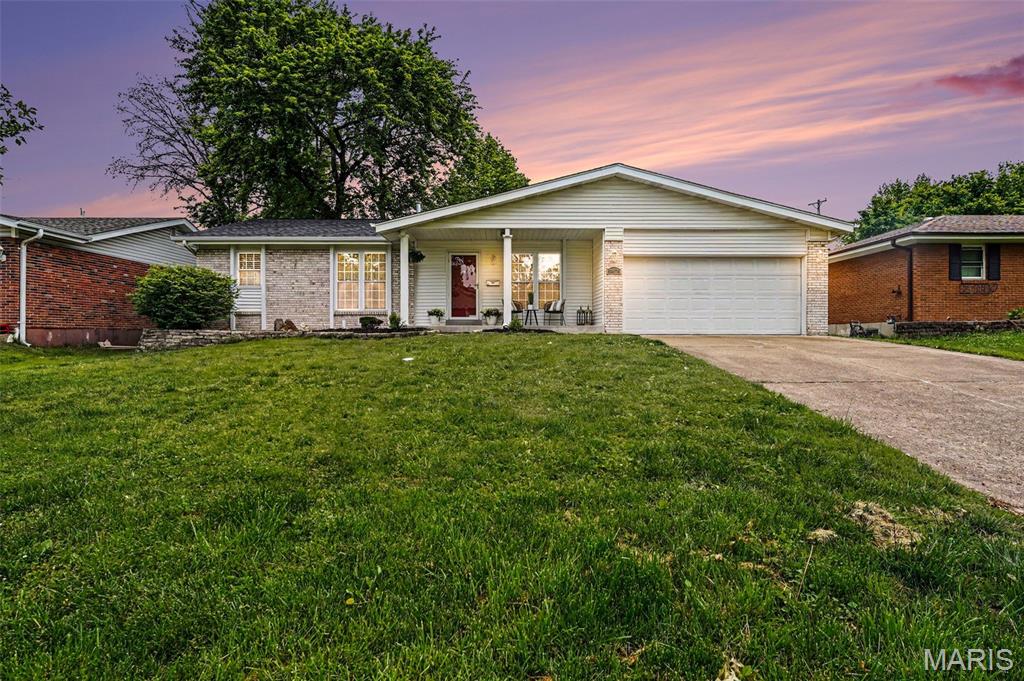 Welcome to 10179 Buffton Drive, located in the desirable Lakeshire Municipality. This beautifully maintained 3-bedroom 2 bath home is truly move in ready and offers the perfect blend of comfort and convenience.
Situated in the highly sought- after Lindbergh School District - one of the top reasons buyers are drawn to this area - this home is ideal for first time buyers or anyone looking to settle into a well-cared for reliable property.
Step inside to find a warm and inviting layout with functional living spaces designed for everyday living.  The finished basement adds valuable extra square footage and features a convenient kitchenette area -perfect for entertaining, extended stays, or additional living space.
Enjoy the outdoors in the fenced in backyard, offering privacy and space for relaxation, pets, or gatherings.  This home is in a prime location close to schools, shopping, dining, and more.  A true standout that has been lovingly maintained and is ready for its next owner!