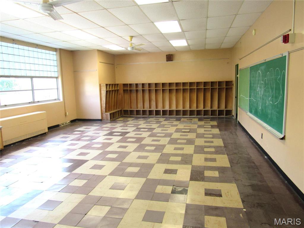 Not in a subdivision - Commercial Sale
