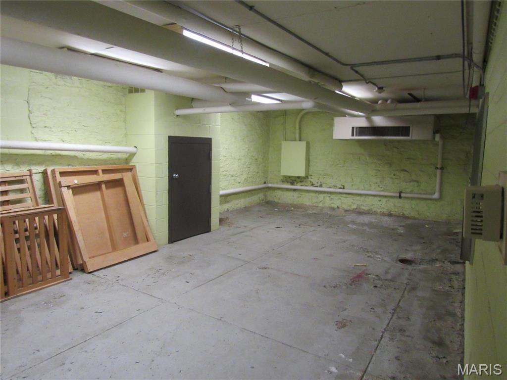 Not in a subdivision - Commercial Sale