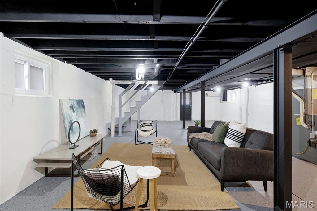 Lynne Add - Residential