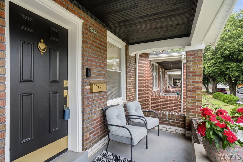 Lynne Add - Residential