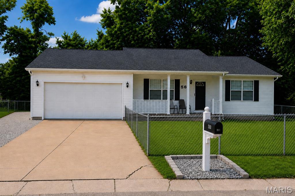 Discover the possibilities at 560 Huntleigh Court! Situated in an established Farmington neighborhood, this inviting home offers 3 bedrooms, 2 bathrooms, and is full of charm and comfortable living space. A practical layout provides room to relax, gather, and make the home your own. Whether you are buying your first home, simplifying your lifestyle, or looking for a great place to call home, this property deserves a closer look. Another bonus is this home is located near three parks. Schedule your showing and see what makes Huntleigh Court a great place to call home.
