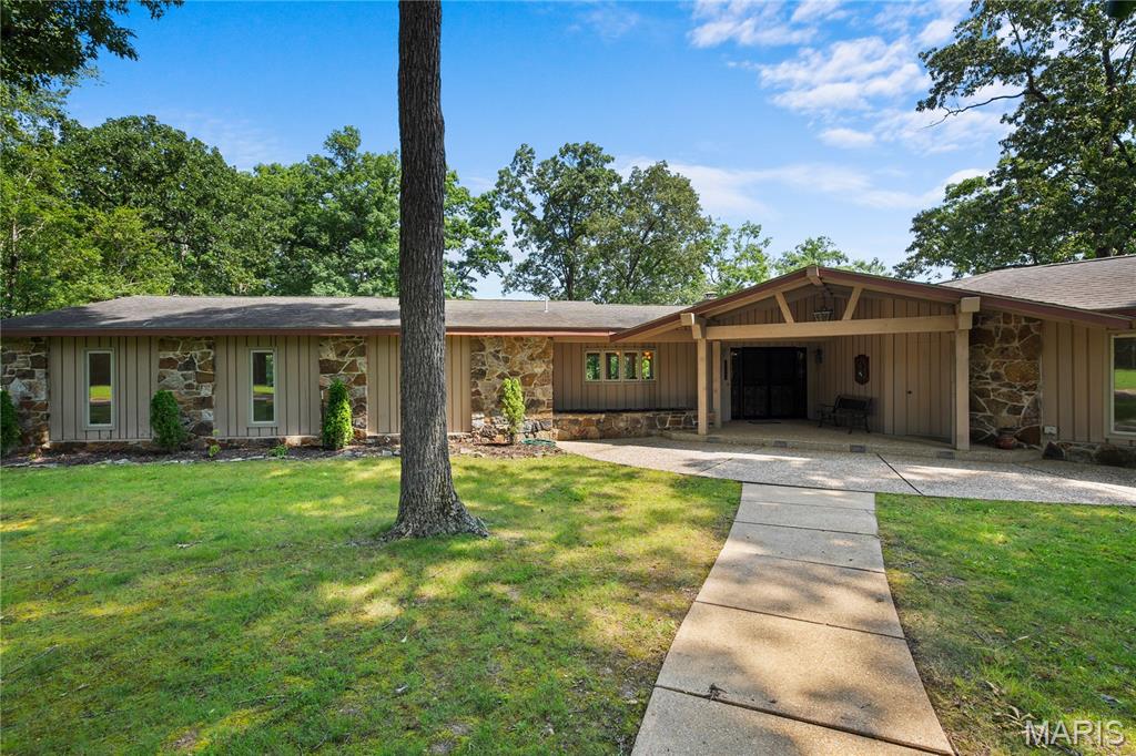 Discover this spacious and beautifully designed 3,497 sq ft home nestled on the banks of the breathtaking Current River. Featuring 3 bedrooms, 2.5 baths, and panoramic river views from many rooms, this home offers luxury and serenity in one rare package. Enjoy 780 feet of private river frontage, a large screened-in porch perfect for relaxing or entertaining, and open, light-filled living spaces that bring the outdoors in. This is riverfront living at its finest — your dream getaway or forever home awaits!