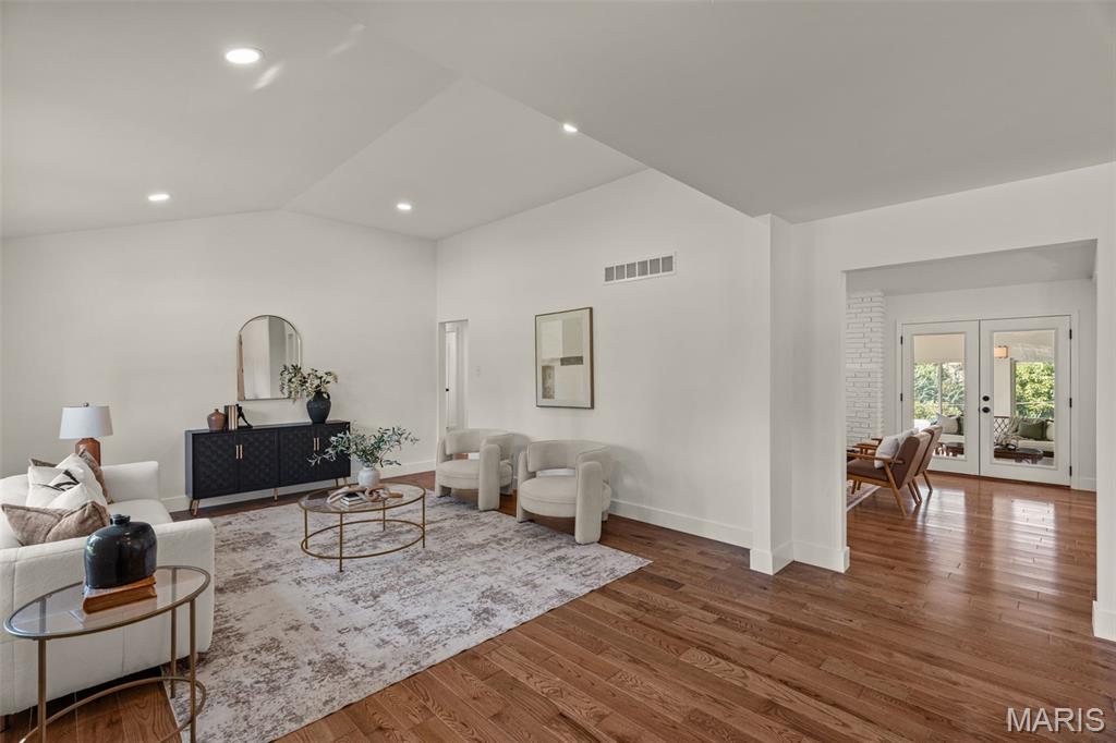 Warson Square 1 - Residential