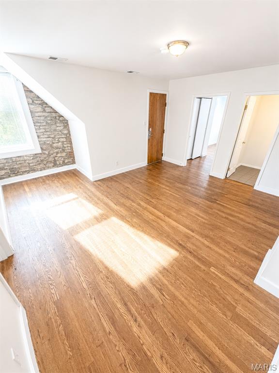 City of St. Louis - Commercial Sale