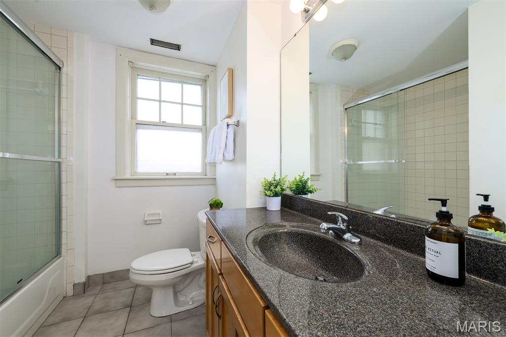 Randolph Condos - Residential