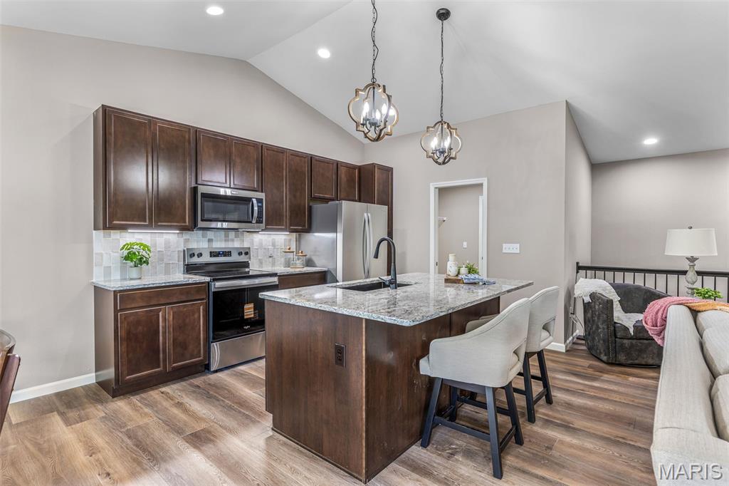 Hawk Ridge Estates - Residential