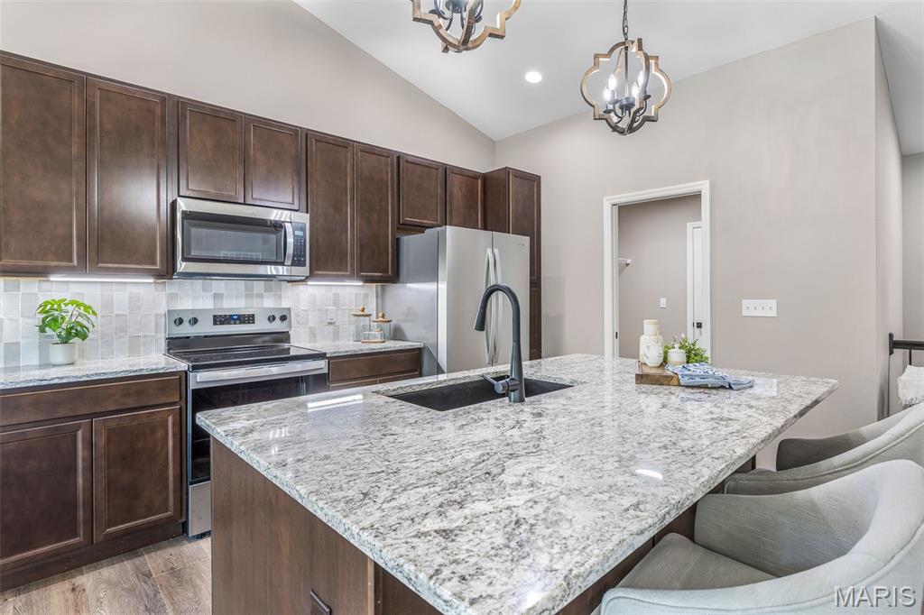 Hawk Ridge Estates - Residential