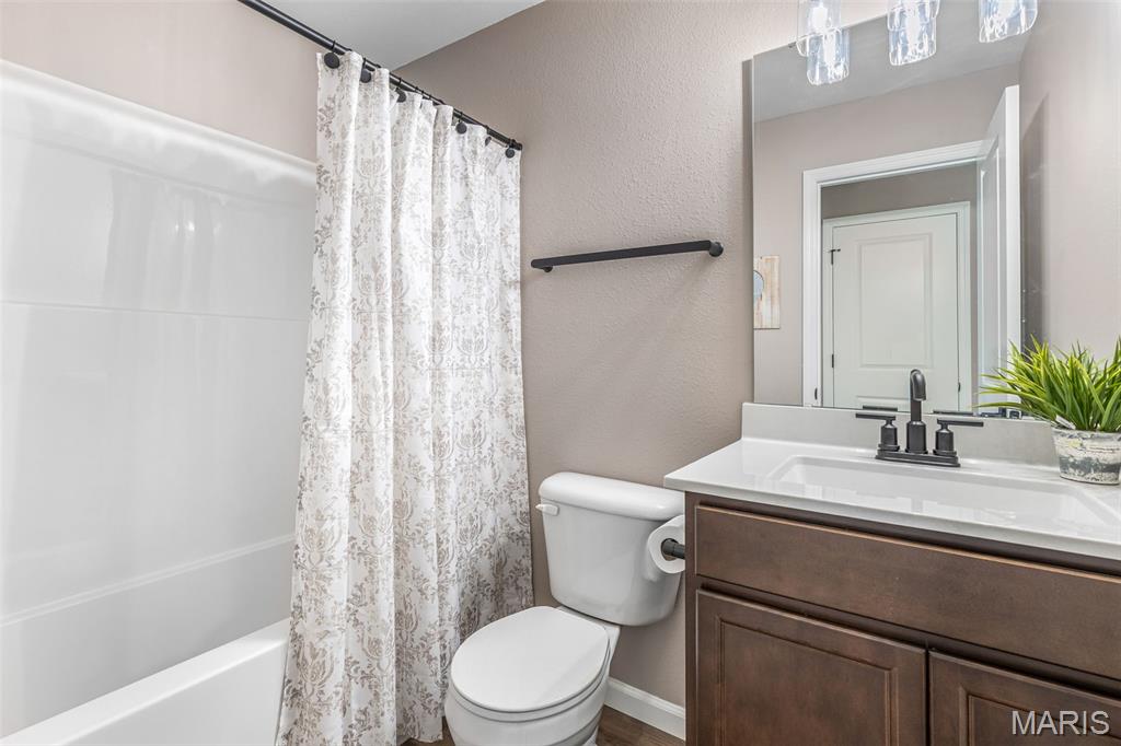 Hawk Ridge Estates - Residential