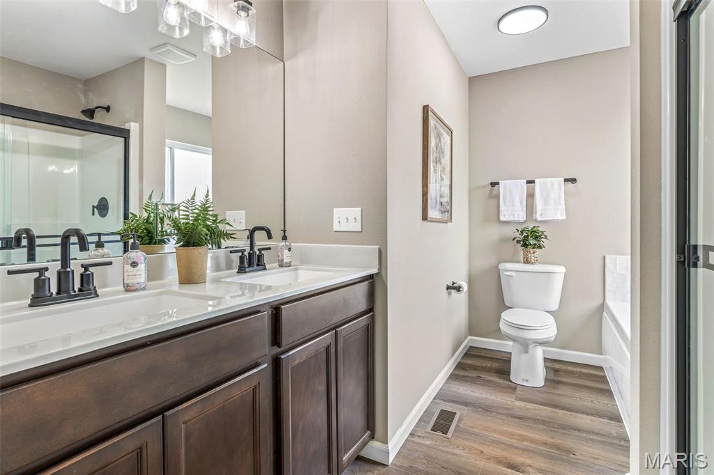 Hawk Ridge Estates - Residential