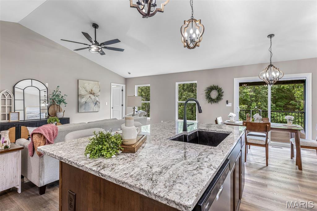 Hawk Ridge Estates - Residential