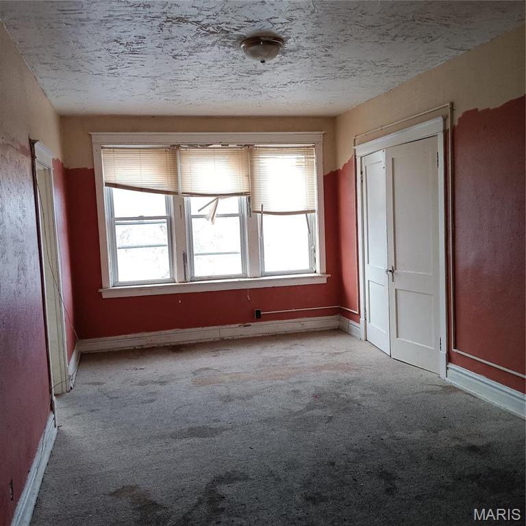 Marcus Ave Heights Add - Commercial Sale