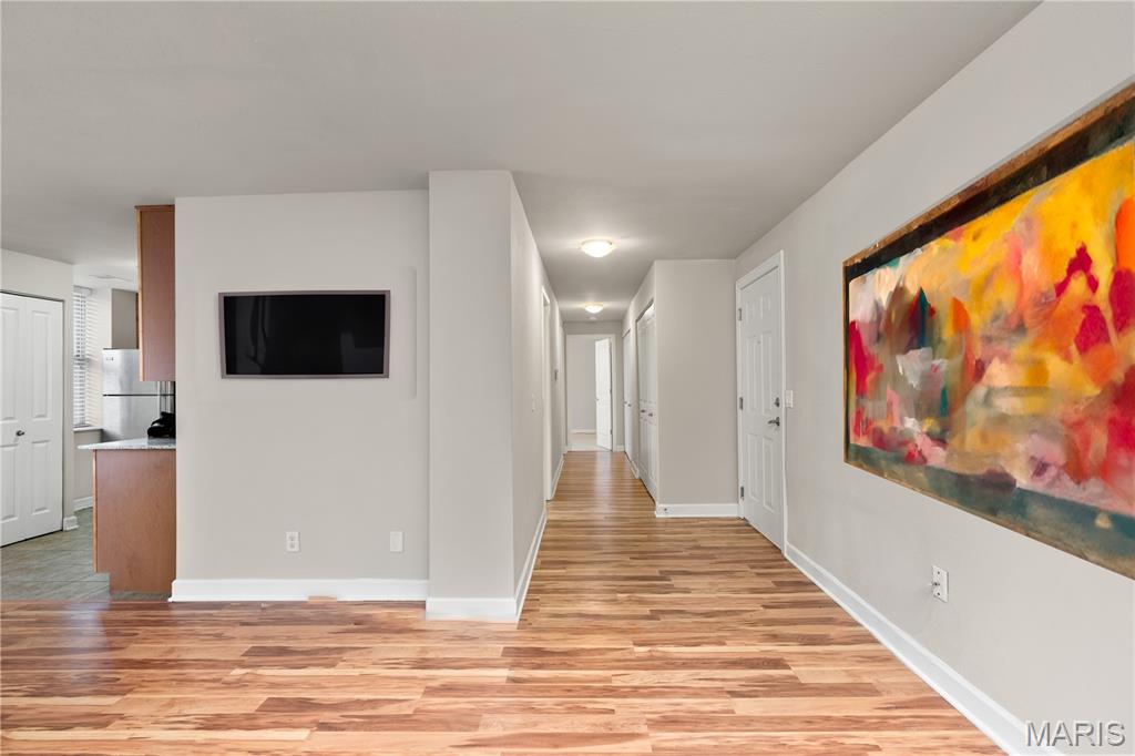 Pershing Ave Condo - Residential Lease