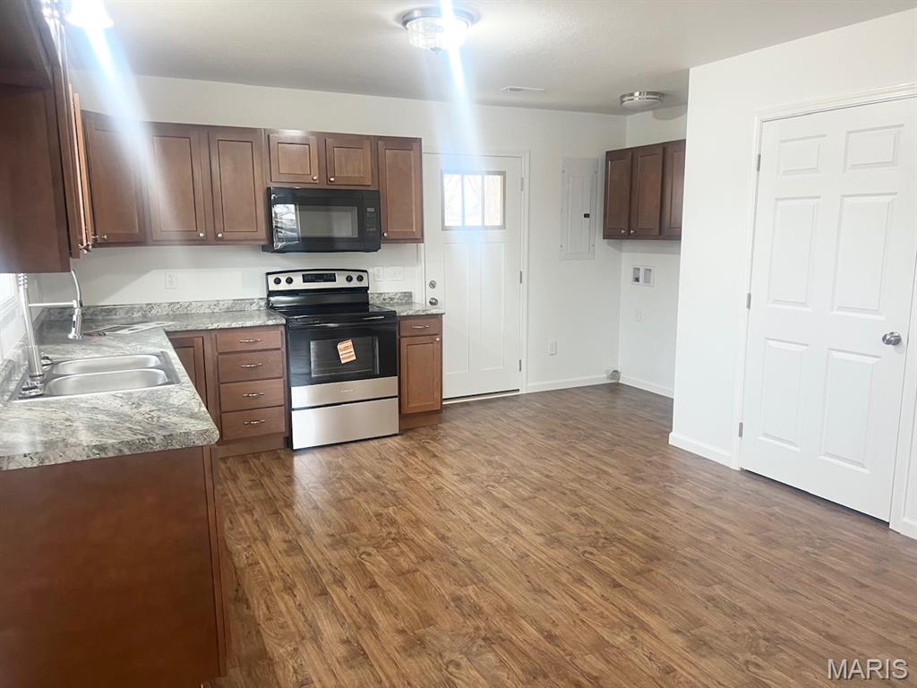 Hayes Add - Residential