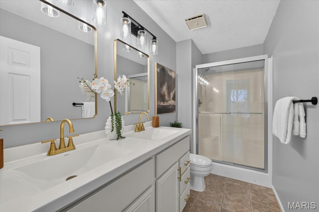 Heatherton Condos Ph2 Stg12 - Residential
