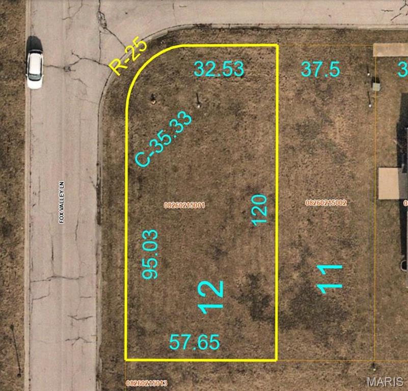 Mostly level duplex lot within the Fox Valley Subdivision of Belleville, IL are ready for the builder of your choosing!  Any duplex built will need to comply with a 1,200 SF minimum requirement per side.  All public utilities are available on each lot however, no tap on fees have been paid by the current owner.