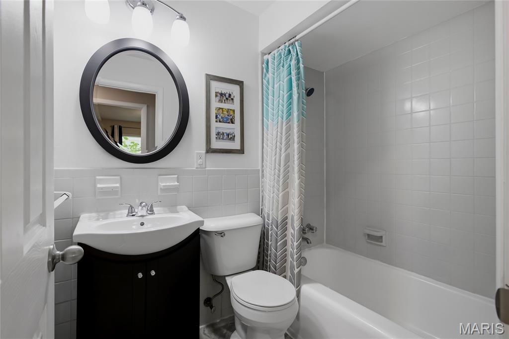 Warren Place - Residential