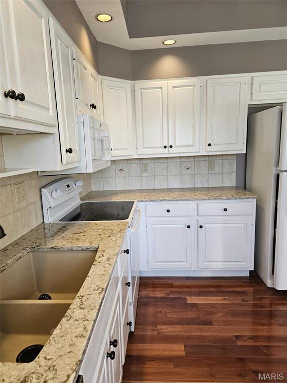Knollwood - Residential