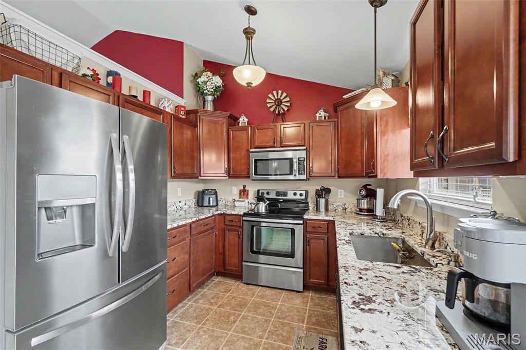 Brooks Farm Estates - Residential