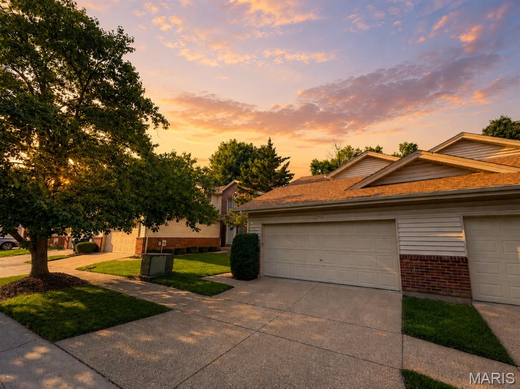 Welcome to this beautiful  2-bedroom, 2.5-bath townhome located on a quiet cul-de-sac in unincorporated, St. Louis County. 

Offering 1,470 square feet of living space, this home features a 2-car garage, a cozy fireplace, and a great size kitchen with plenty of cabinet and counter space. Relax on the private screened-in porch surrounded by mature trees and enjoy the peaceful setting.

The unfinished basement is ready for your personal touch and offers endless possibilities for additional living space. The well-maintained HOA covers water, sewer, trash, and exterior maintenance, making for easy, low-maintenance living. Located in the highly sought-after Parkway School District and close to shopping, dining, and major highways, this townhome is one you won’t want to miss! Schedule your showing today!