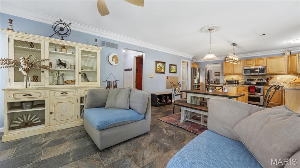 Peine Lake Estate #1 - Residential