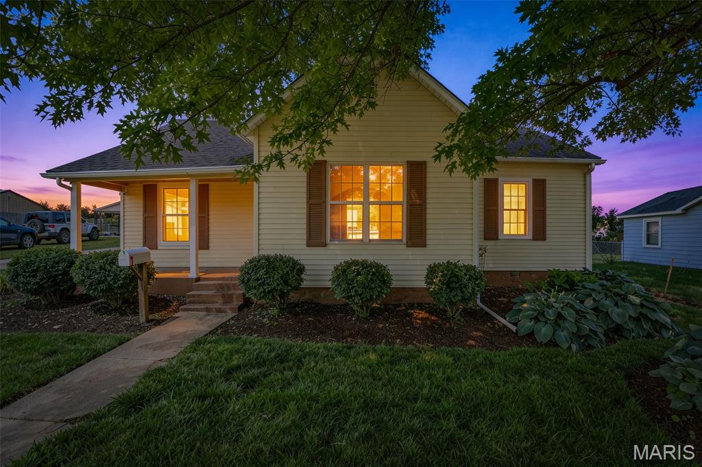 Charming and move-in ready 2-bedroom, 1-bath home featuring tasteful updates throughout and a warm, cozy feel. Enjoy updated finishes, inviting living spaces, and a functional layout perfect for comfortable everyday living. Step outside to your own backyard retreat with an above-ground pool, ideal for relaxing or entertaining all summer long. This well-maintained home offers the perfect blend of charm, comfort, and outdoor enjoyment.