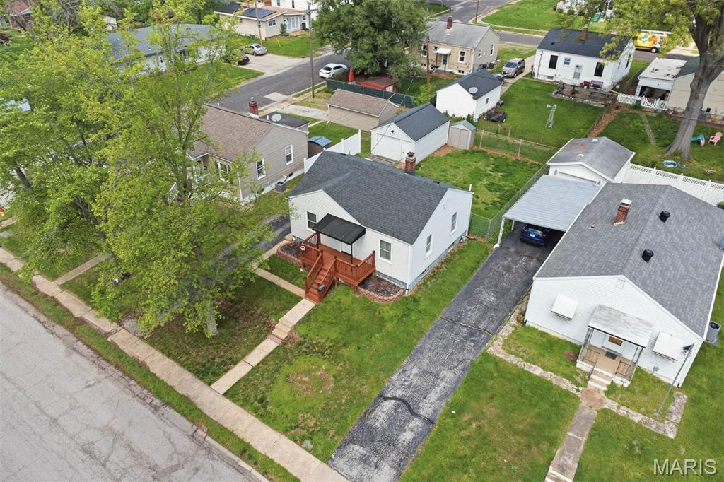 Lucinda Place - Residential
