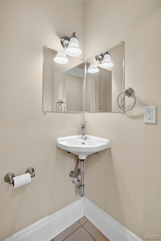 3319 18th Street Condo - Residential Lease