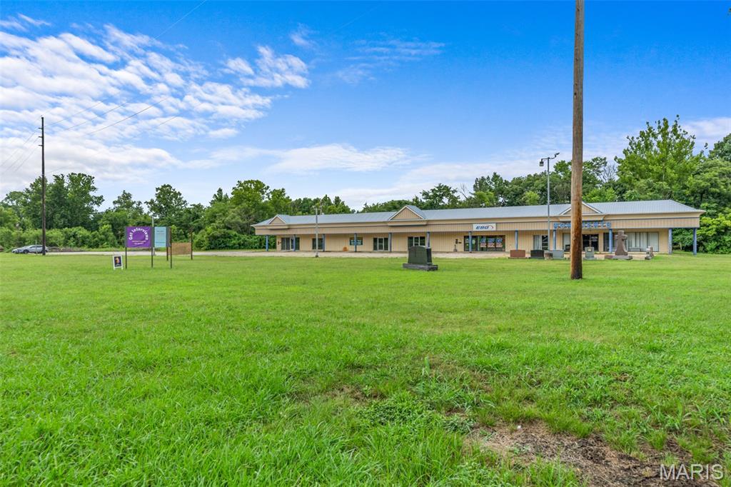 Fenton Creek Center - Commercial Sale