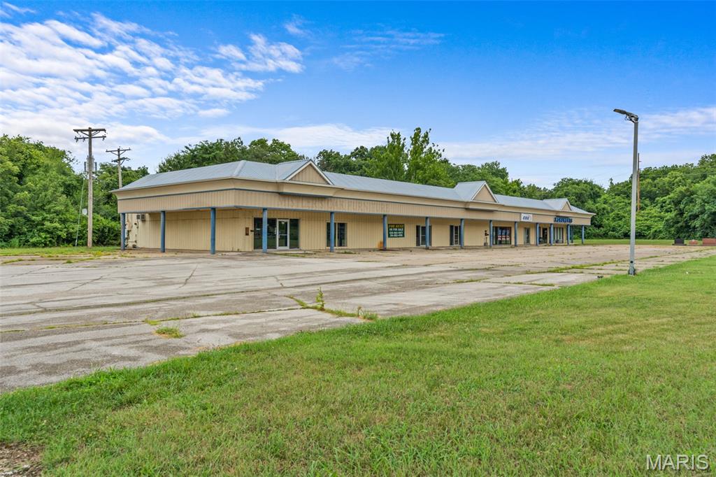 Fenton Creek Center - Commercial Sale