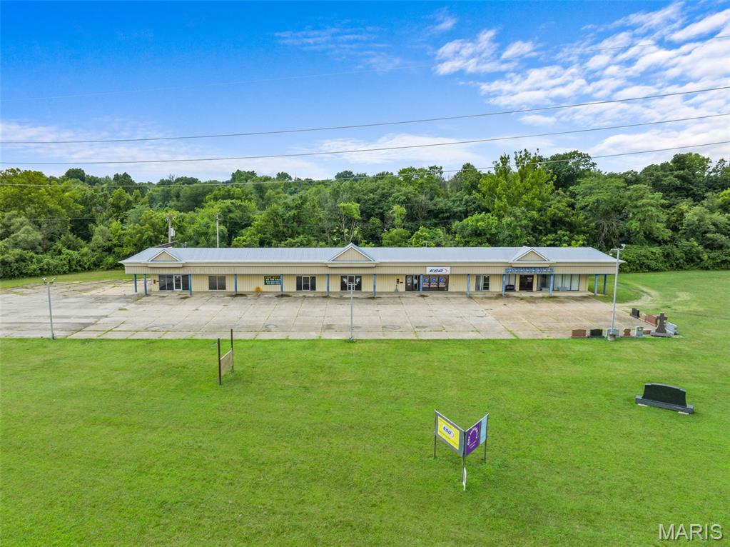 Fenton Creek Center - Commercial Sale