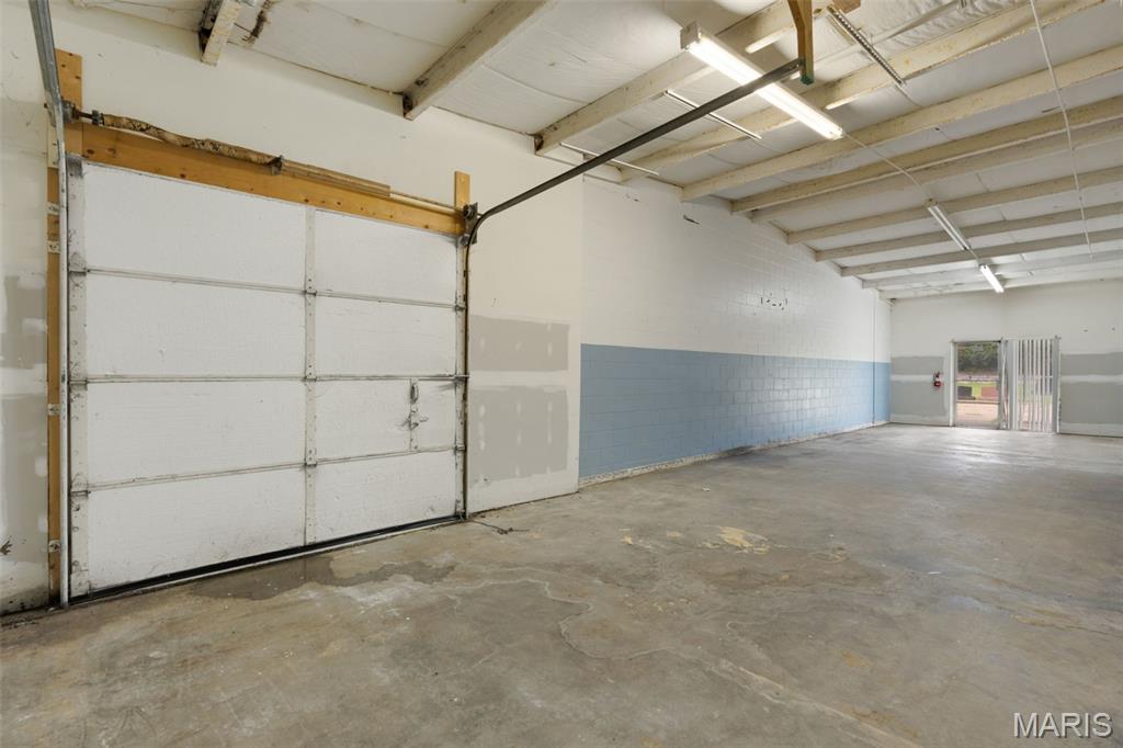 Fenton Creek Center - Commercial Sale
