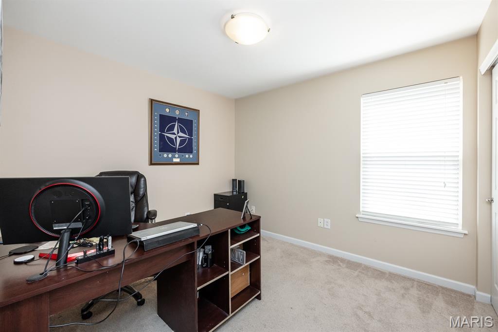 Carlyle Lndg/Ftn Place Add Condo - Residential