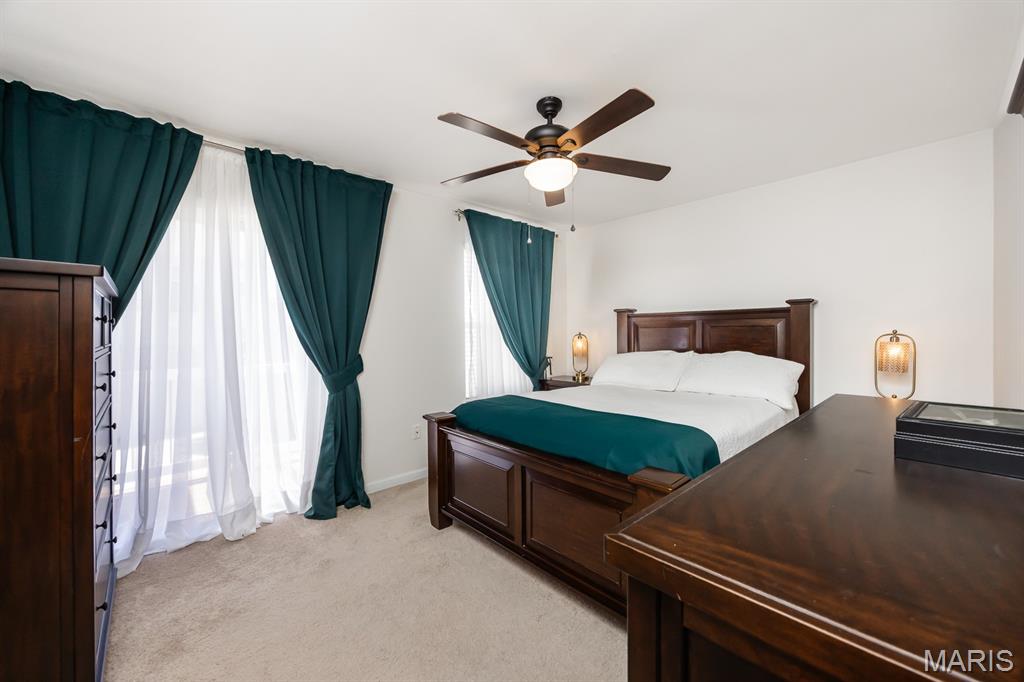 Carlyle Lndg/Ftn Place Add Condo - Residential