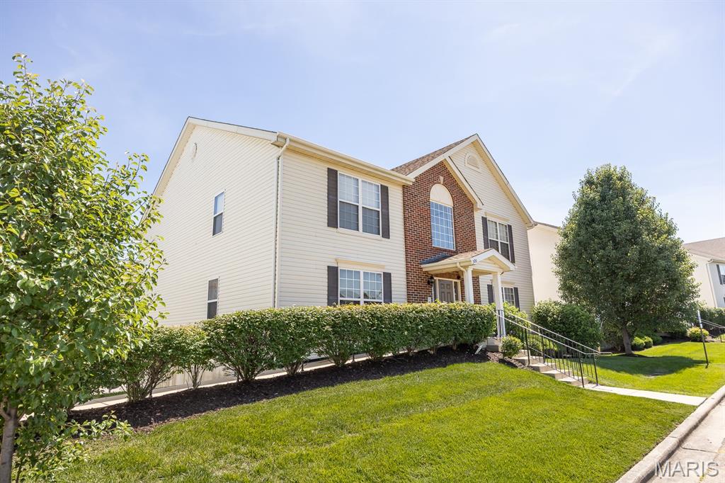 Carlyle Lndg/Ftn Place Add Condo - Residential