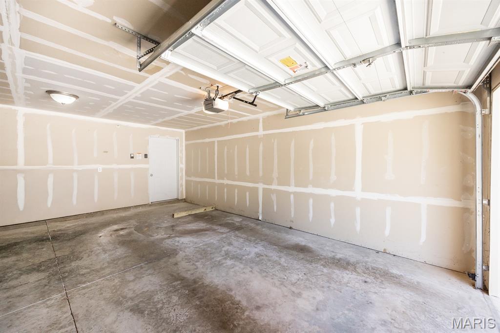 Carlyle Lndg/Ftn Place Add Condo - Residential