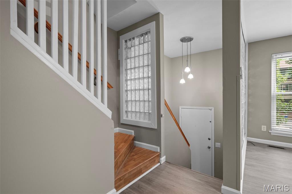 Driftwood Place Condo - Residential
