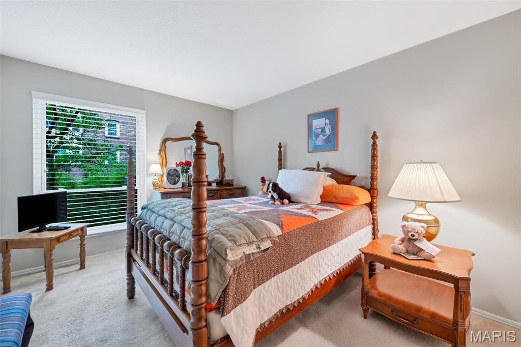 Coeur De Royale Condo Ph 2 1st - Residential