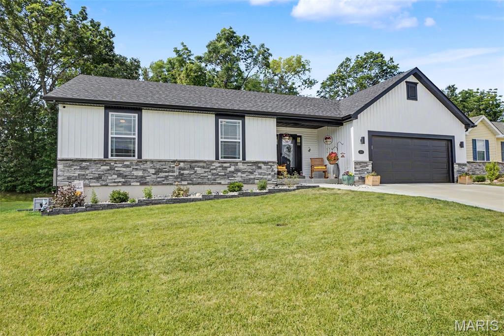 Majestic Lakes - Residential