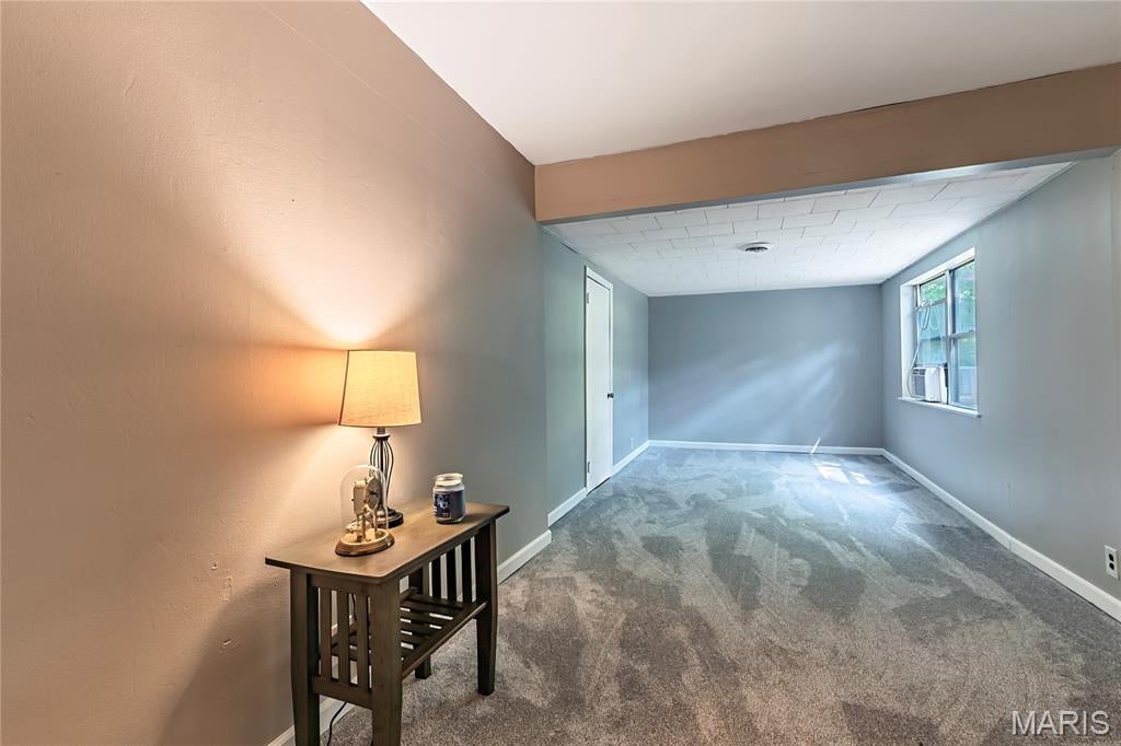 Lake Lorraine 01 - Residential